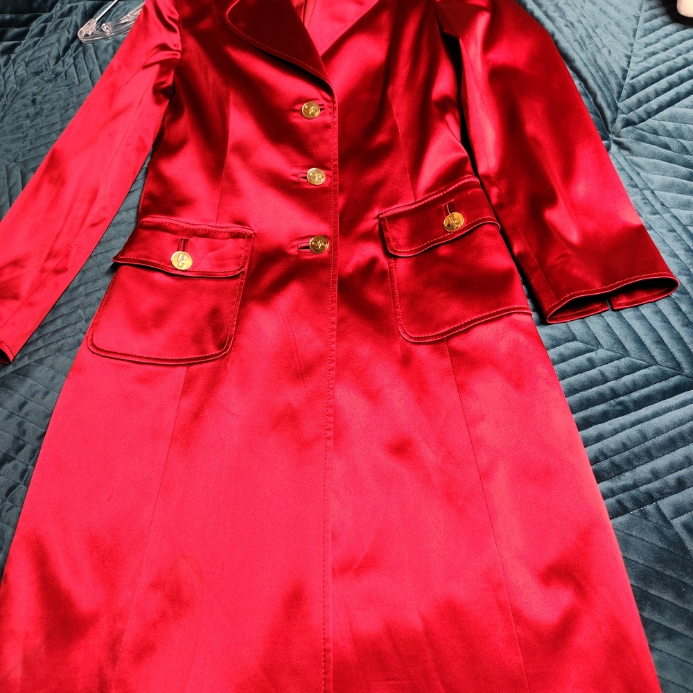 Dolce & Gabbana Scarlet Trench Coat with Gold Button